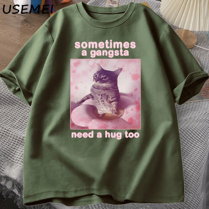 “Unisex Funny Cat Meme Tee – ‘Gangsta Needs a Hug’”
