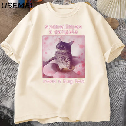 “Unisex Funny Cat Meme Tee – ‘Gangsta Needs a Hug’”