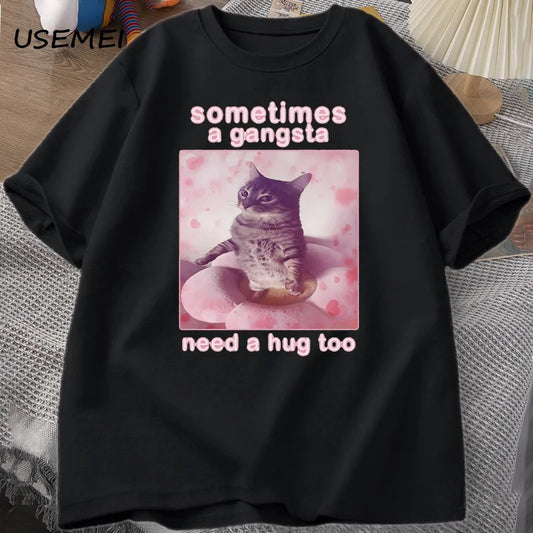 “Unisex Funny Cat Meme Tee – ‘Gangsta Needs a Hug’”